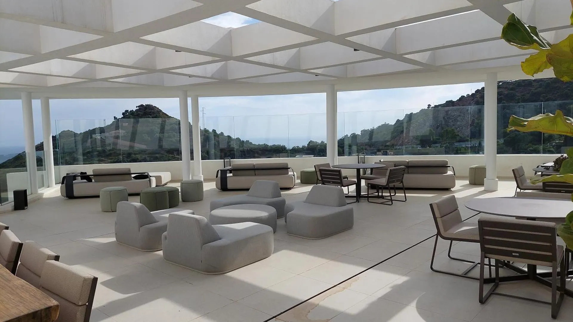 Penthouse Sur Les Hauteurs Marbella Ojén
